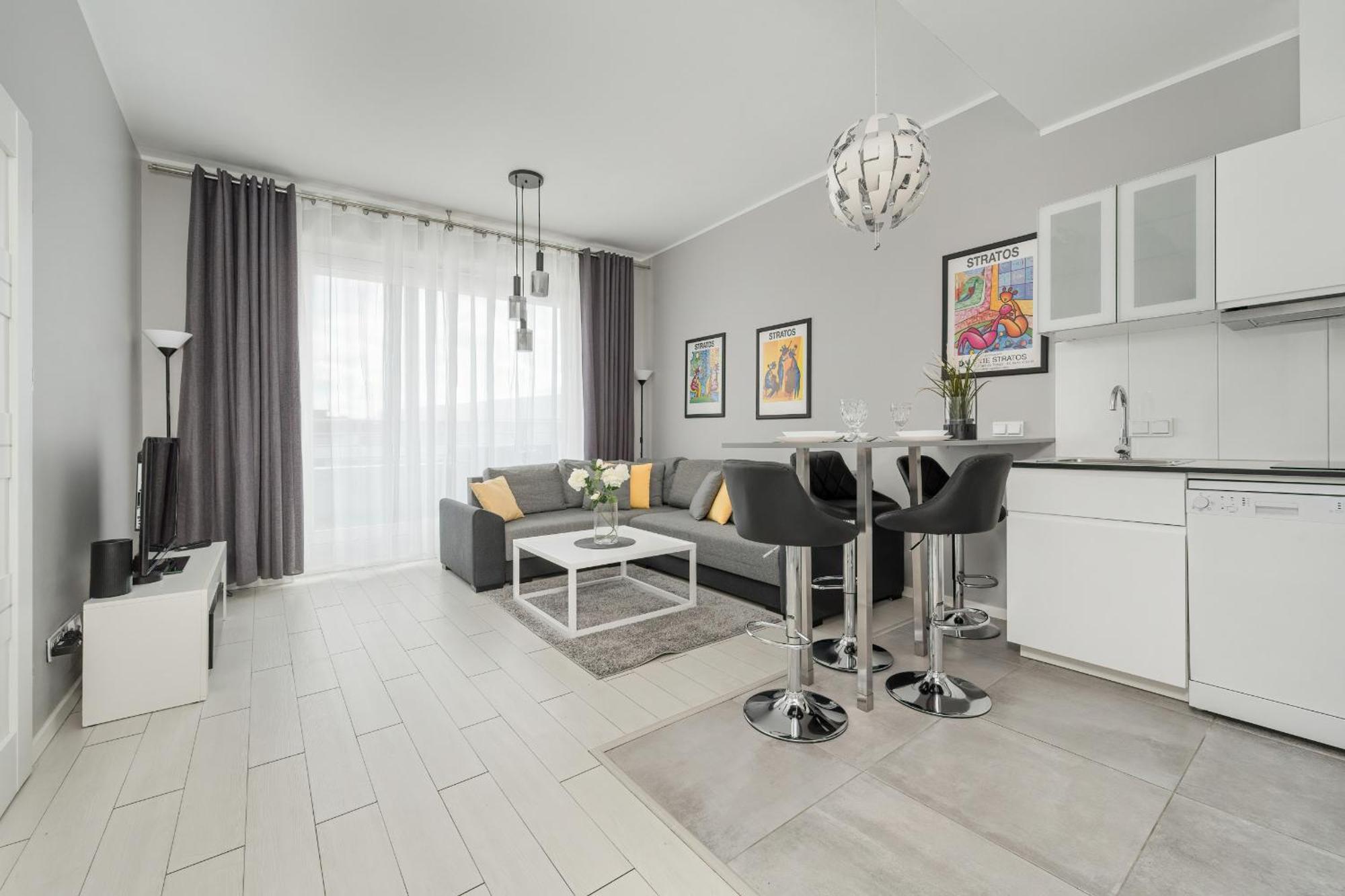 Appartamento Center Close To The Market And Park With Parking & Air Conditioning By Renters Prestige Breslavia